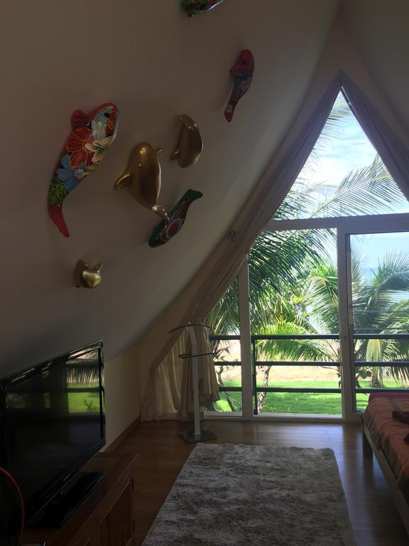 Absolute Beachfront Villa チャン島 エクステリア 写真